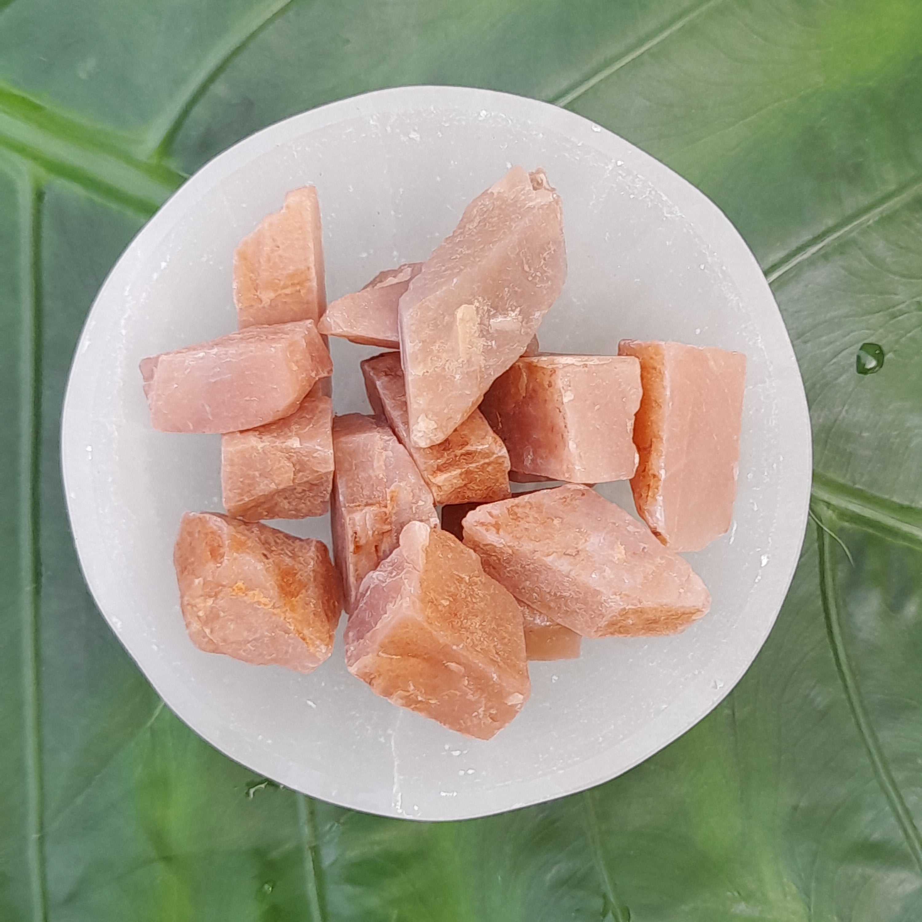 Moonstone, Peach raw