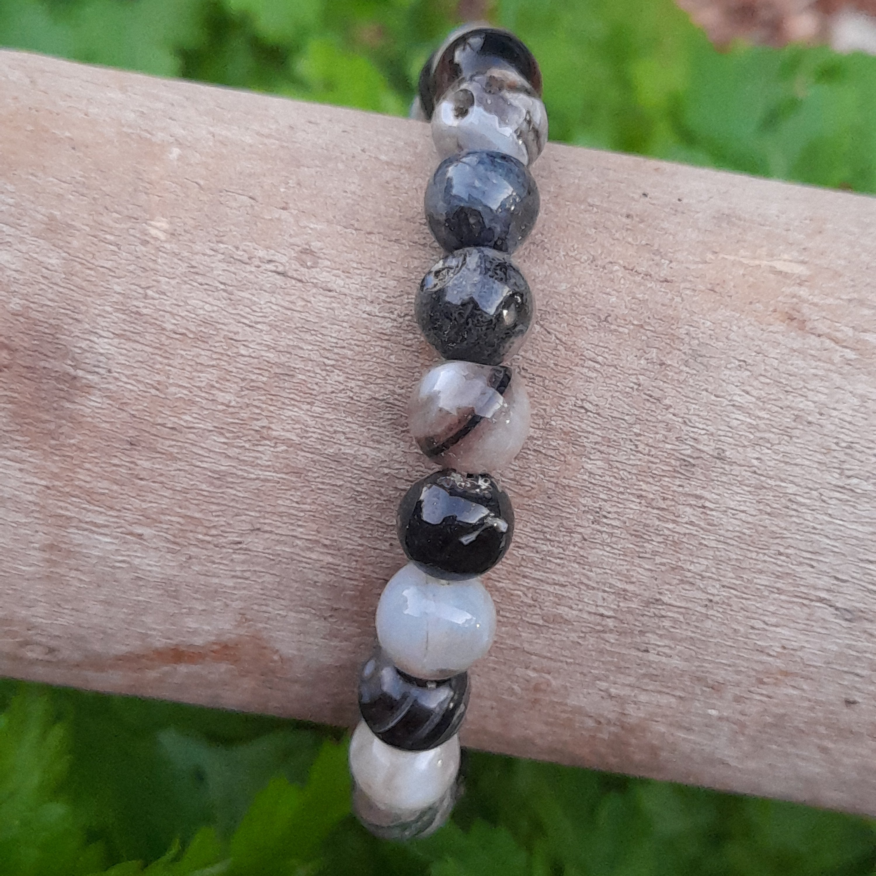 Banded Onyx Crystal Bracelet