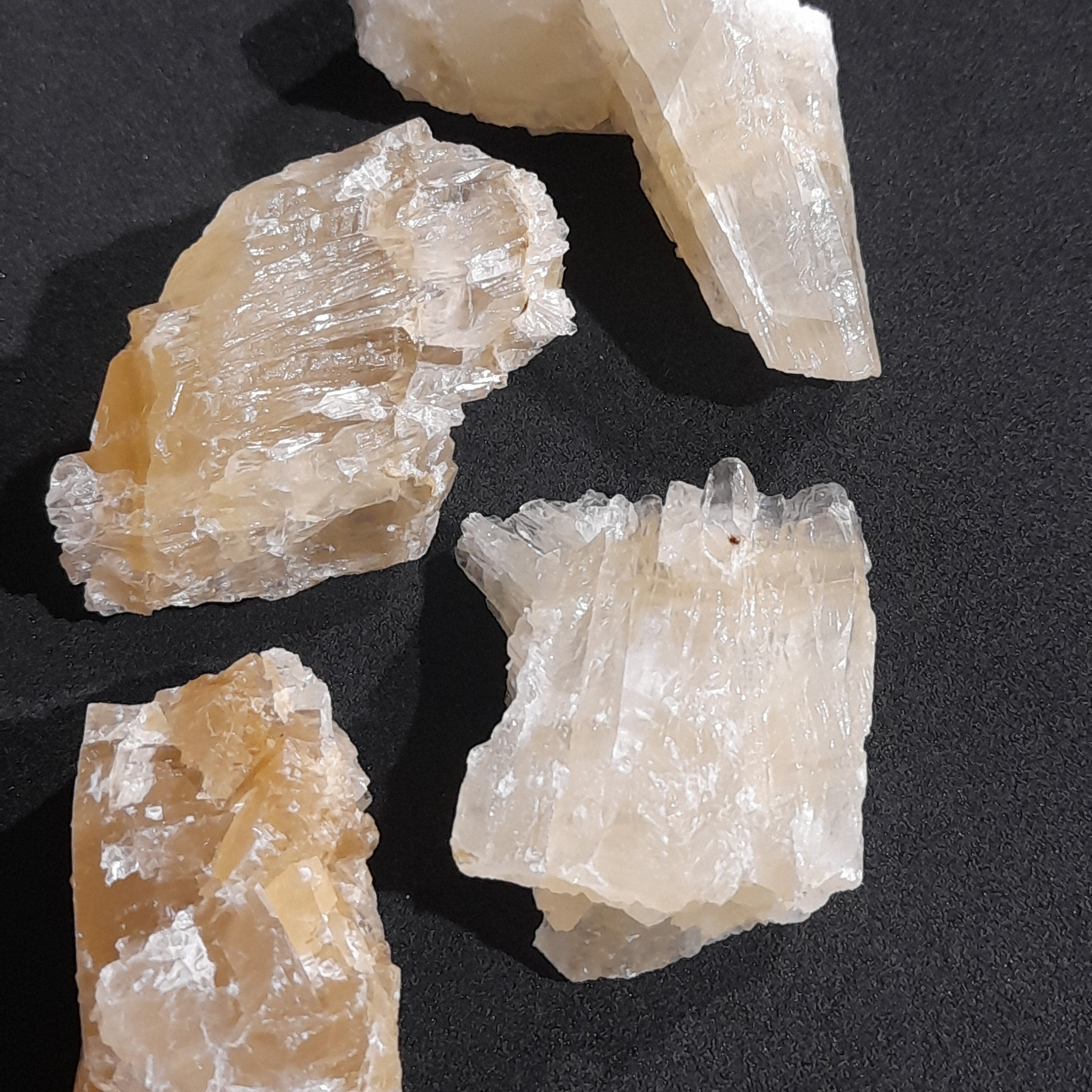Calcite, Honey ~ Raw stone - Australian