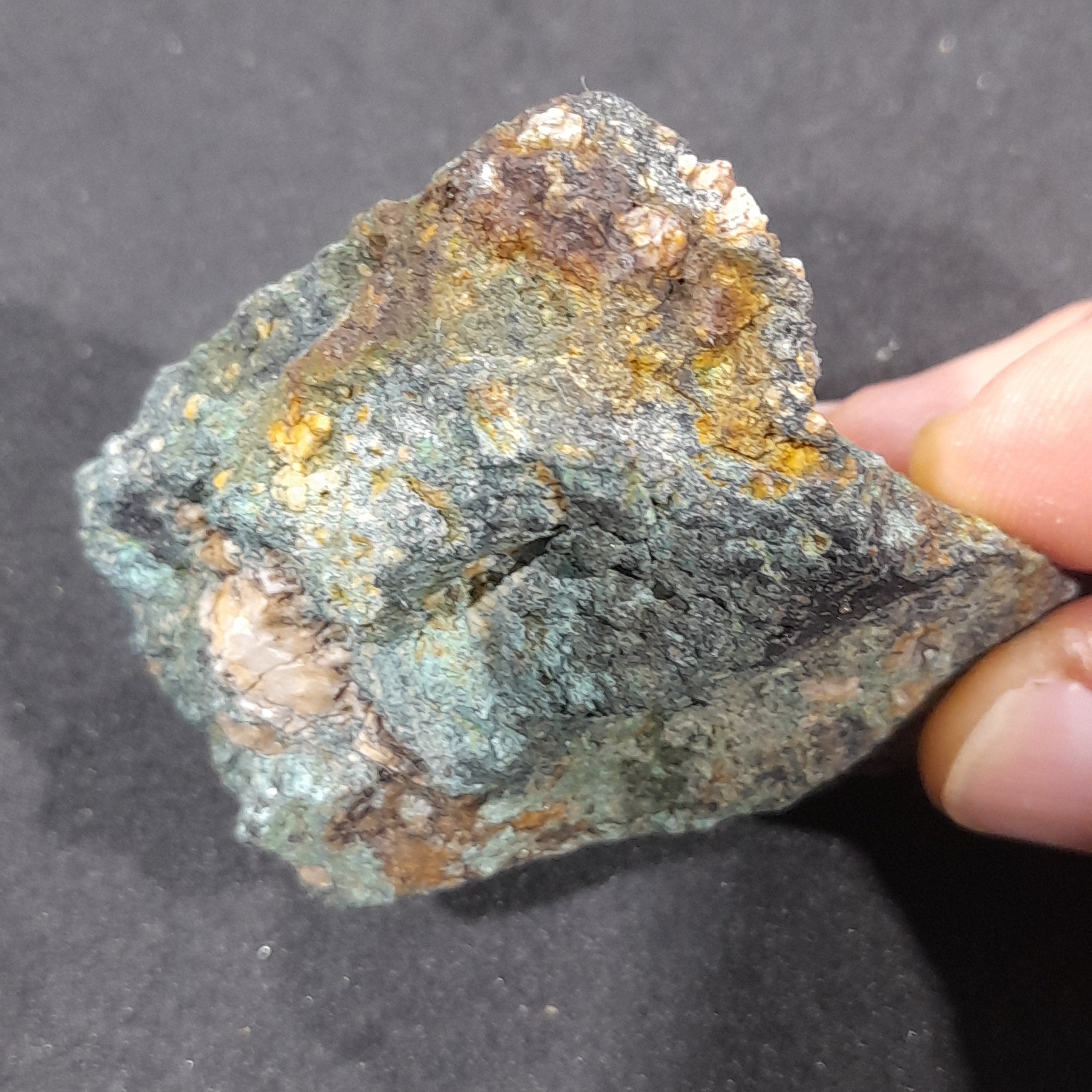 Brochantite, Australia