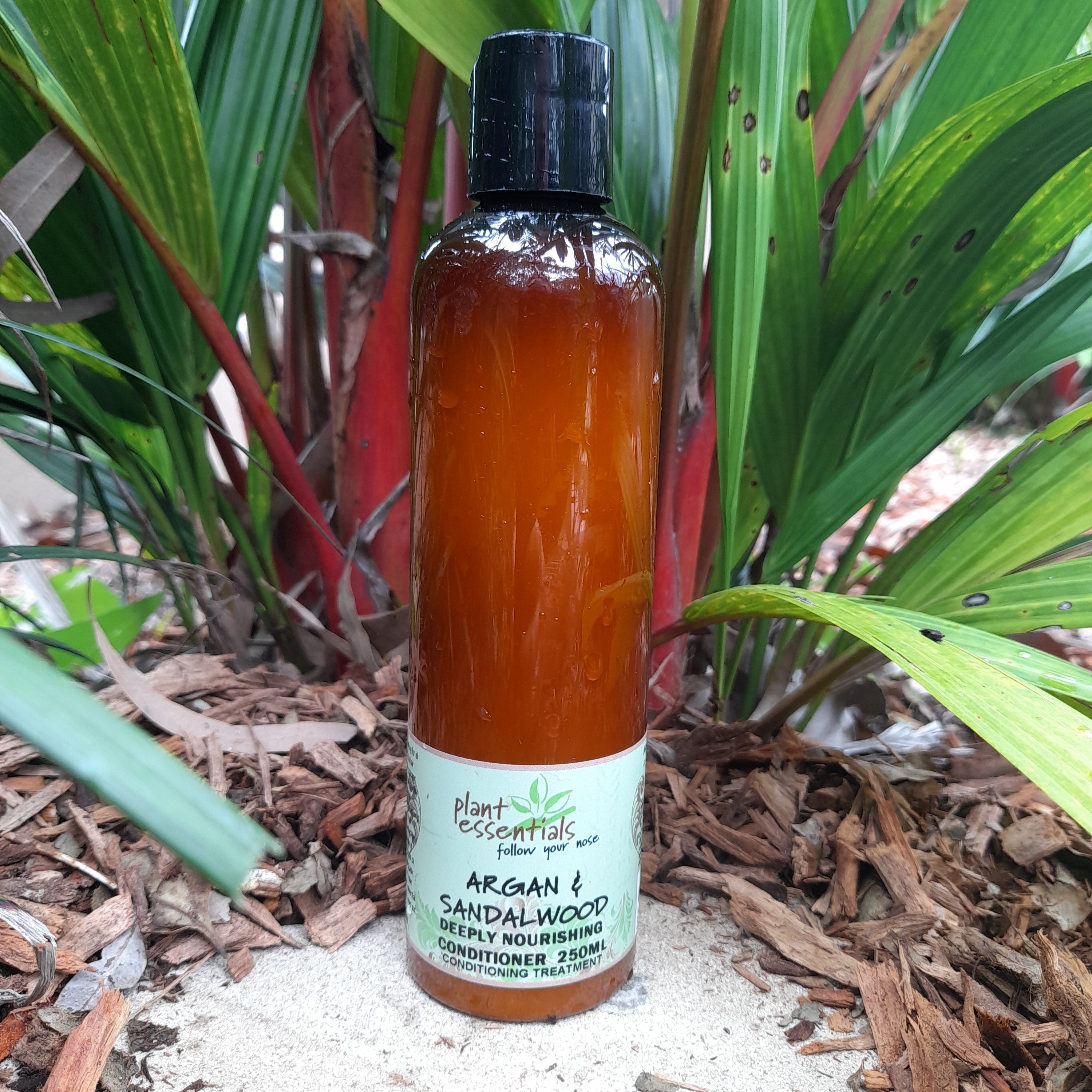 Argan & Sandalwood Deeply Nourishing Conditioner 250ml
