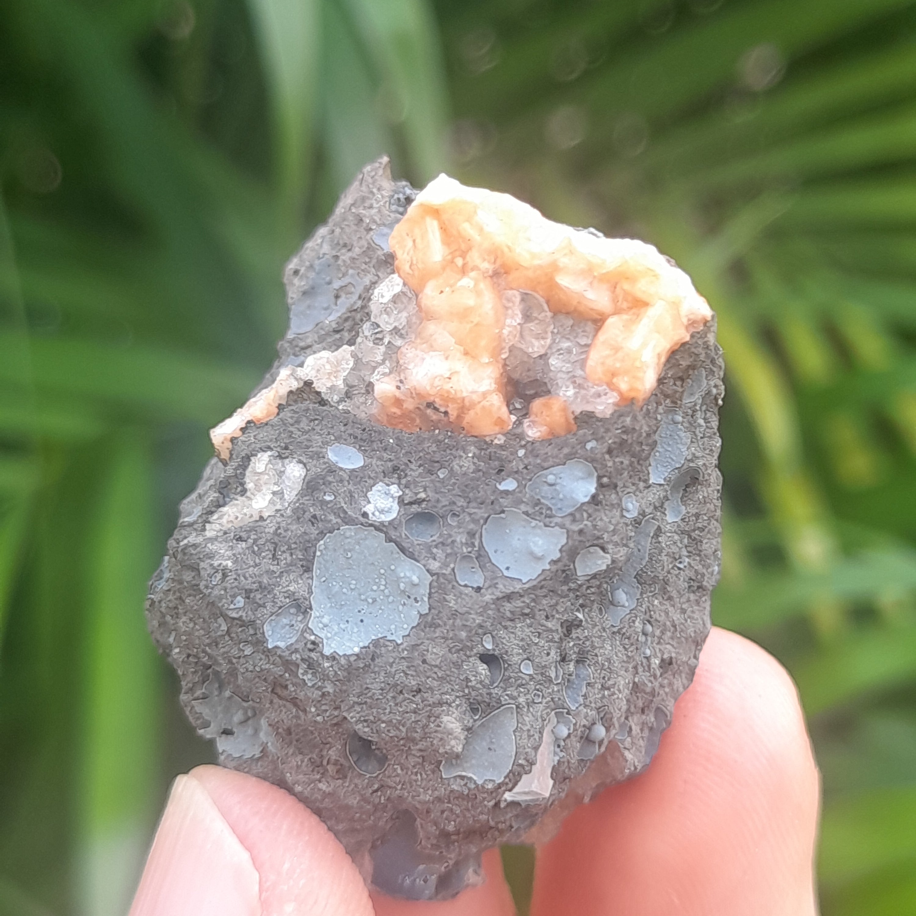 Gmelinite