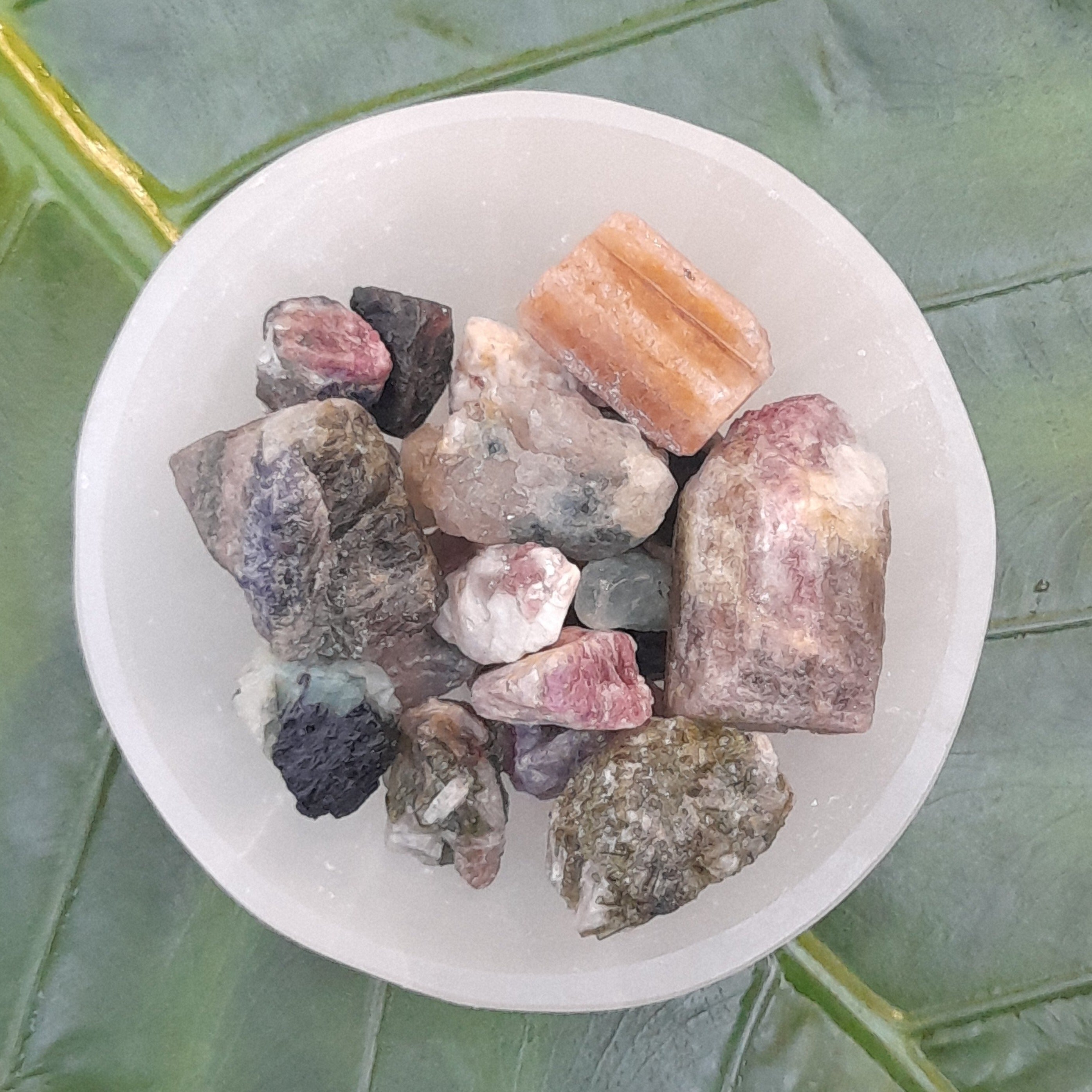 Tourmaline, mixed colours and sizes raw chips 60g