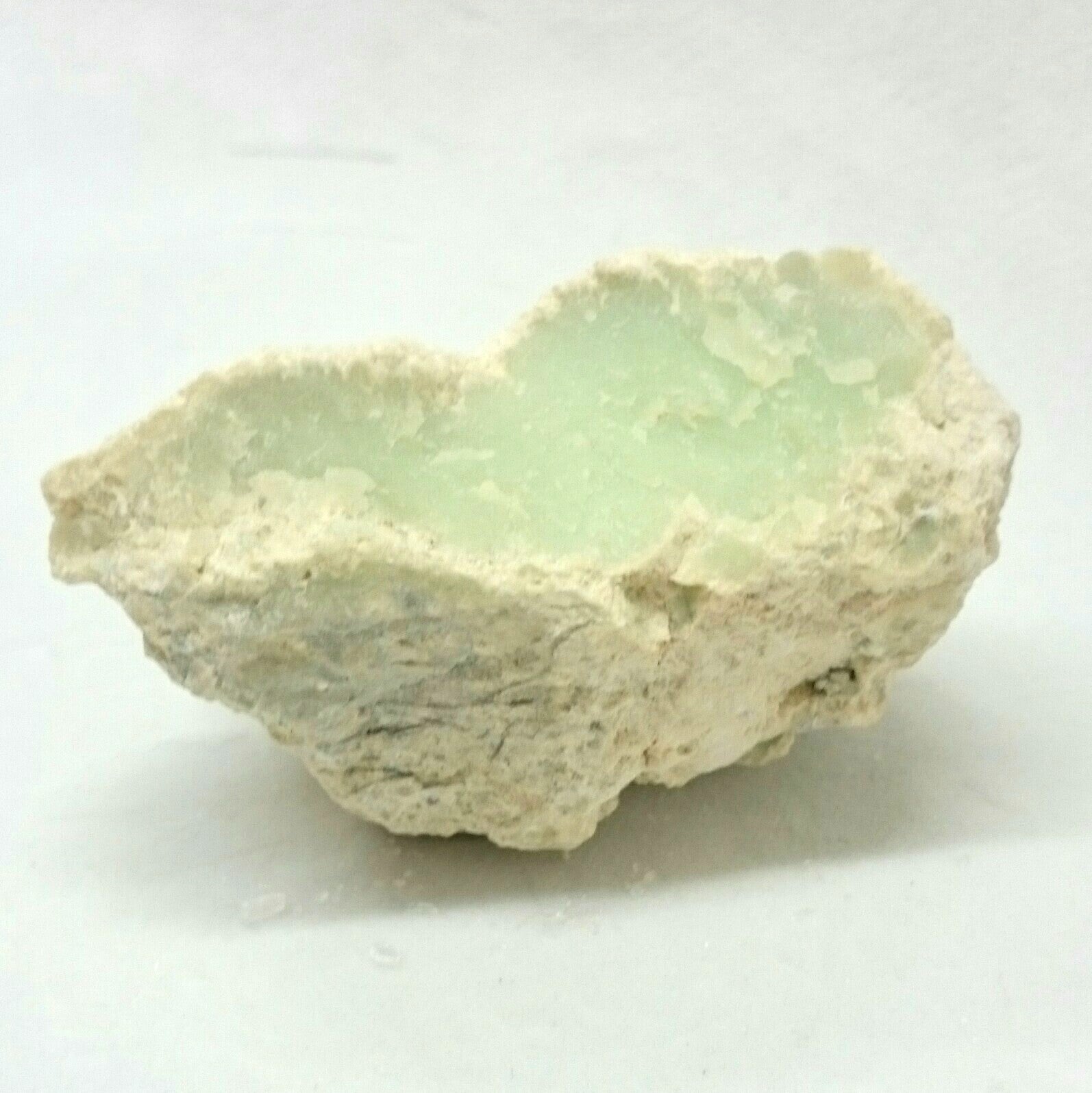 Chrysoprase ~ Unploshed stone